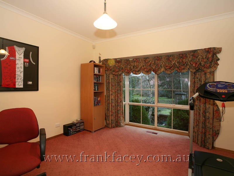 15 Elgin Street, Berwick VIC 3806