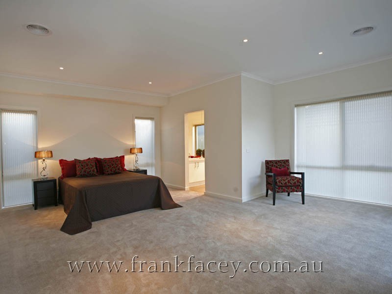 138 Greaves Road, Narre Warren South VIC 3805