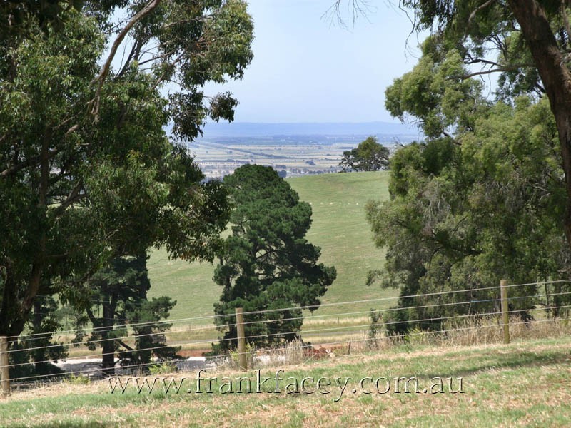 125 Huxtable Road, Pakenham Upper VIC 3810