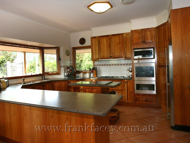 125 Huxtable Road, Pakenham Upper VIC 3810