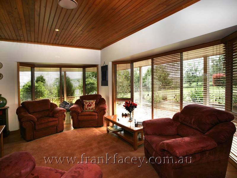 125 Huxtable Road, Pakenham Upper VIC 3810