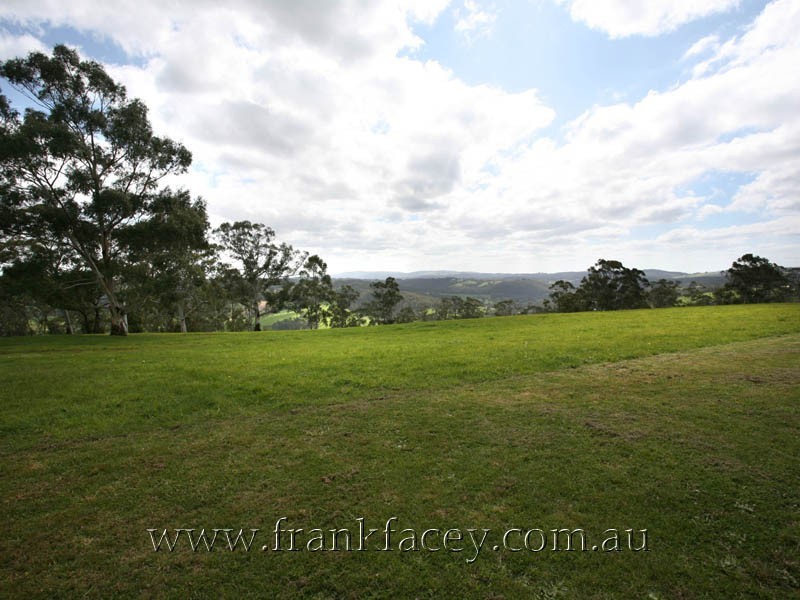 125 Huxtable Road, Pakenham Upper VIC 3810