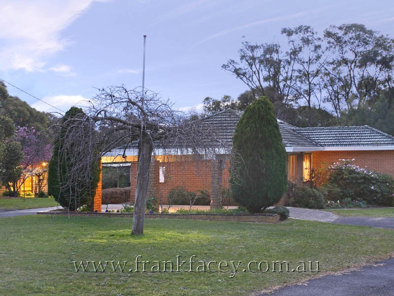 35 Sugarloaf Road, Beaconsfield Upper VIC 3808