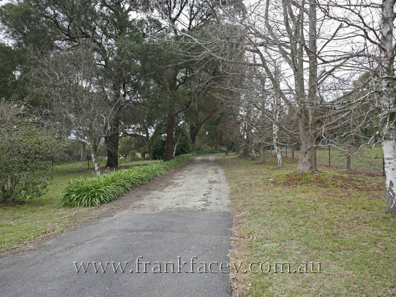 35 Sugarloaf Road, Beaconsfield Upper VIC 3808