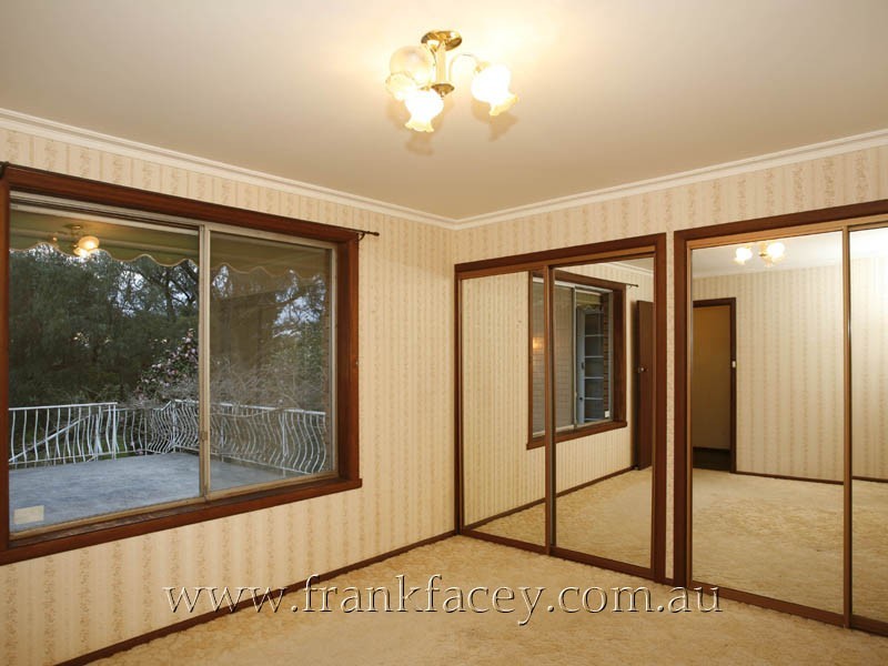 35 Sugarloaf Road, Beaconsfield Upper VIC 3808