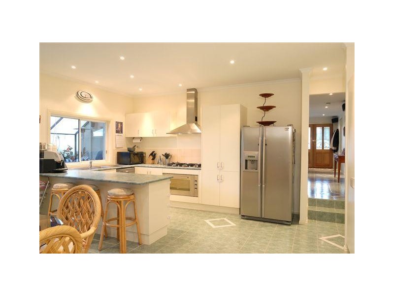 20 Frederick Rise, Narre Warren VIC 3805