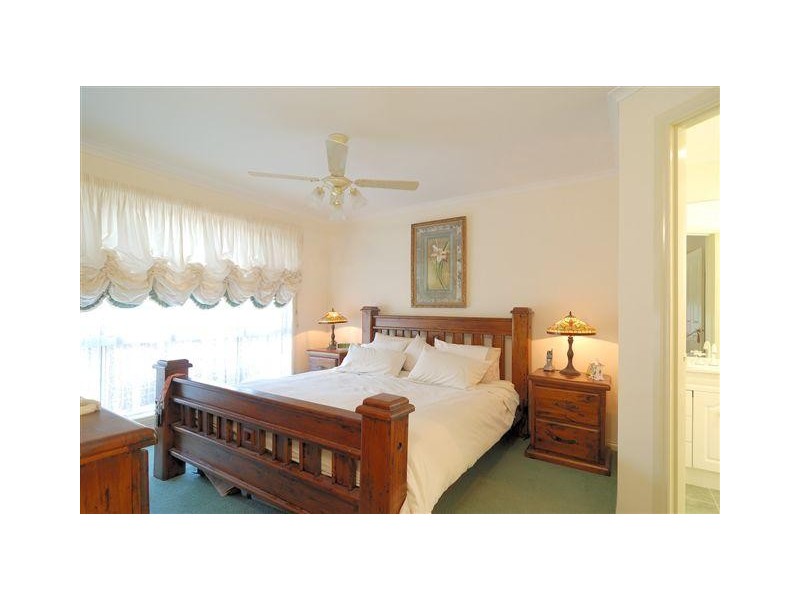 20 Frederick Rise, Narre Warren VIC 3805