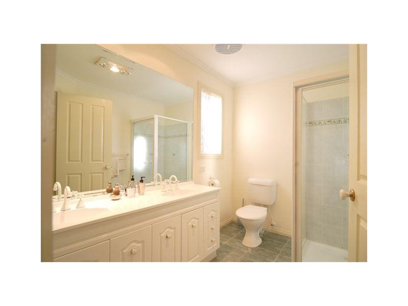 20 Frederick Rise, Narre Warren VIC 3805