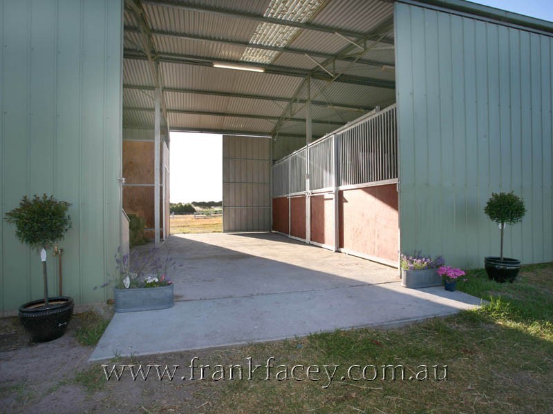 45 Campbells Road, Clyde VIC 3978