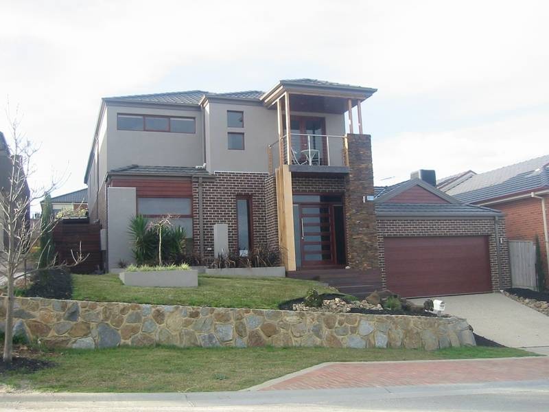 15 Lorne Court, Berwick VIC 3806