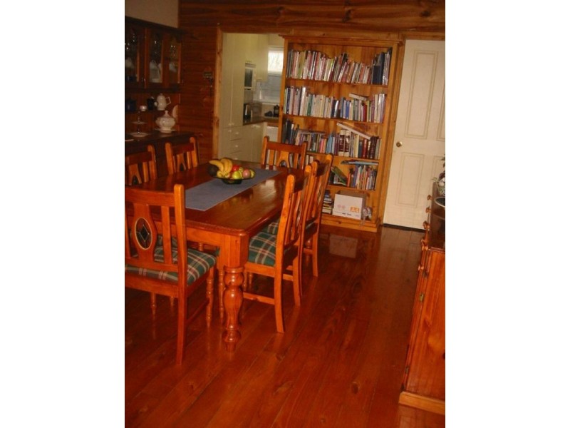 25 Station Street, Officer VIC 3809