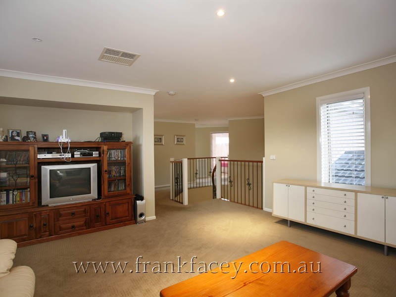 7 Florida Court, Berwick VIC 3806