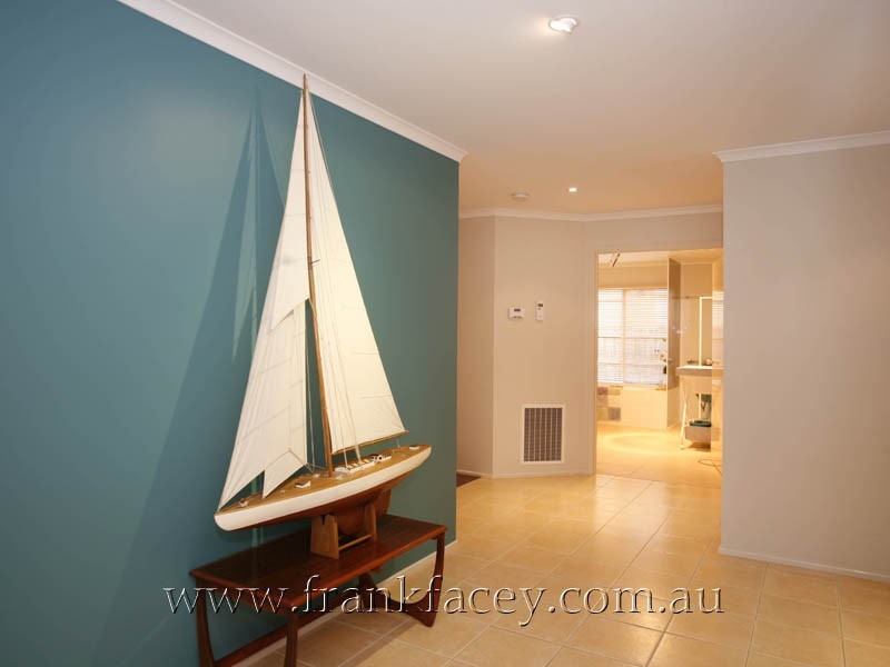 52 Community Parade, Narre Warren South VIC 3805