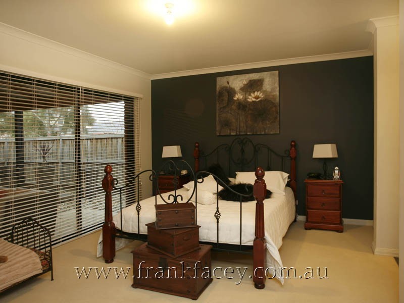 21 Jamieson Way, Berwick VIC 3806