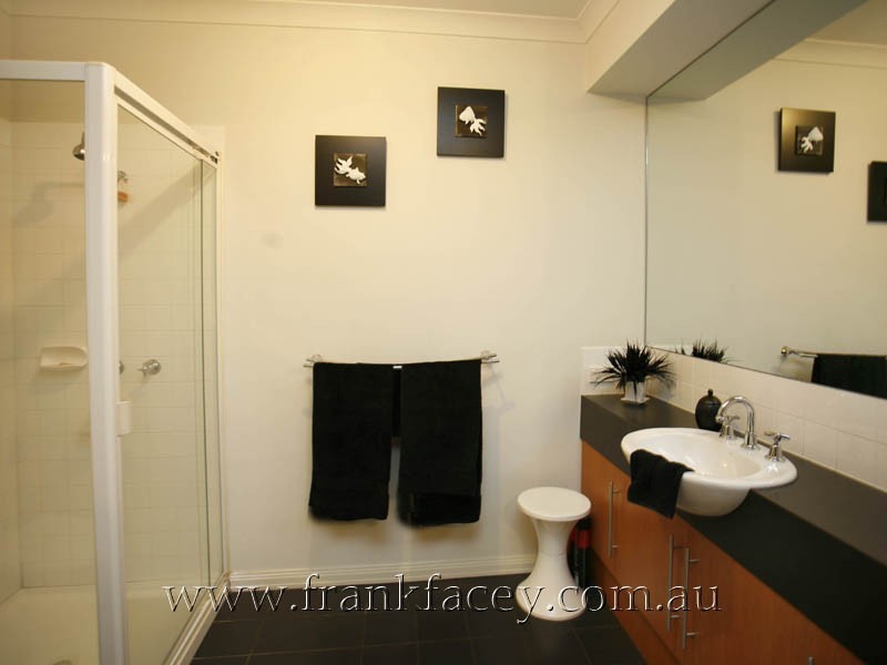 21 Jamieson Way, Berwick VIC 3806