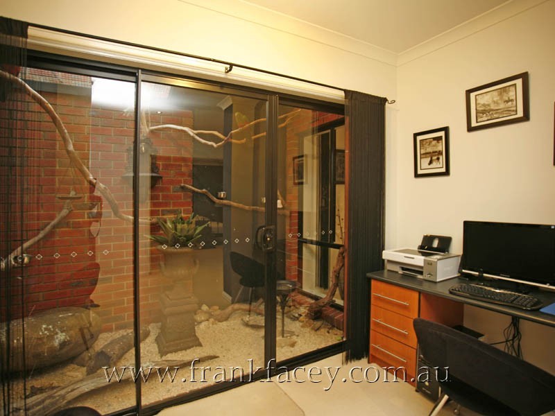 21 Jamieson Way, Berwick VIC 3806