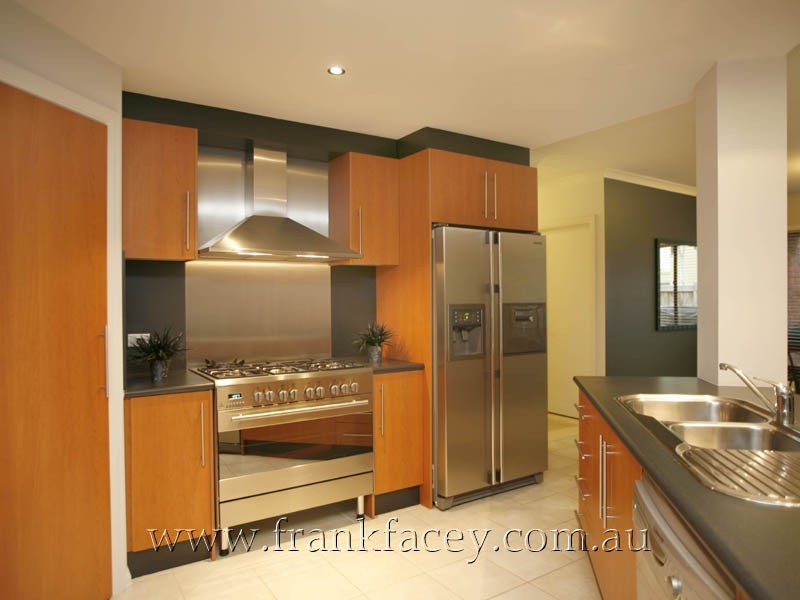 21 Jamieson Way, Berwick VIC 3806