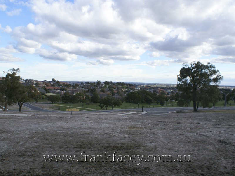 6 Eaglehawk Drive, Berwick VIC 3806