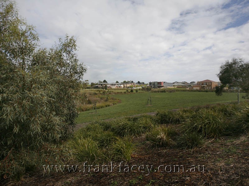 1 Brennan Court, Berwick VIC 3806