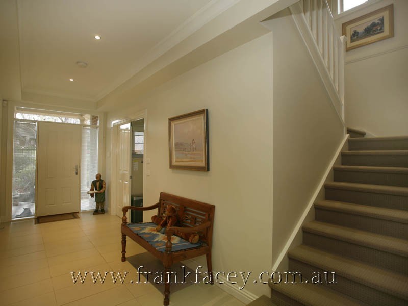 43 Lyall Road, Berwick VIC 3806