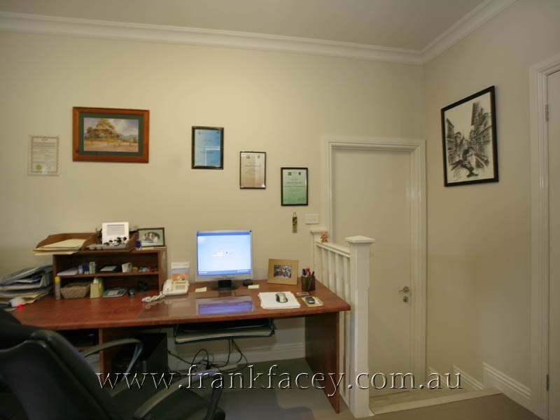 43 Lyall Road, Berwick VIC 3806