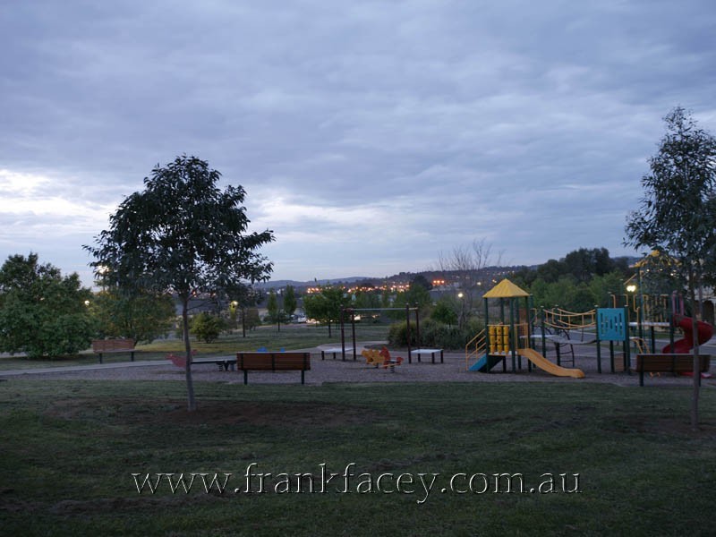 22 Streeton Way, Berwick VIC 3806