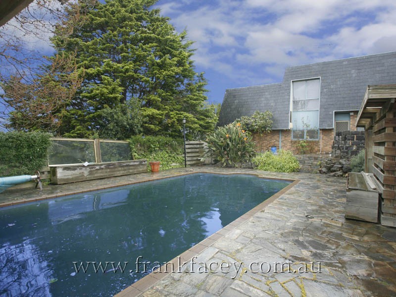 20 Kramer Drive, Berwick VIC 3806