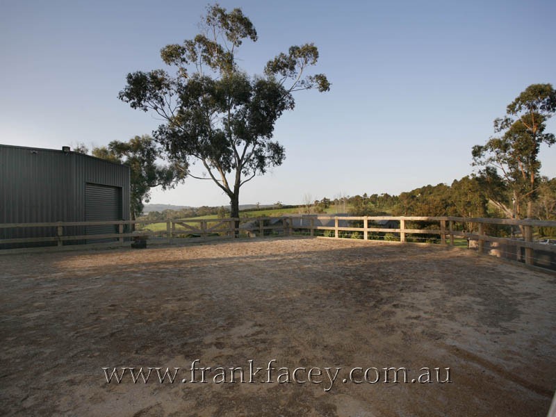 92 Foott Road, Beaconsfield Upper VIC 3808