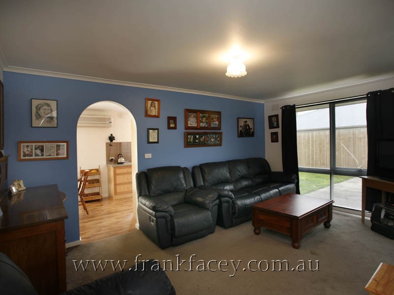 100 Prospect Hill Road, Narre Warren VIC 3805