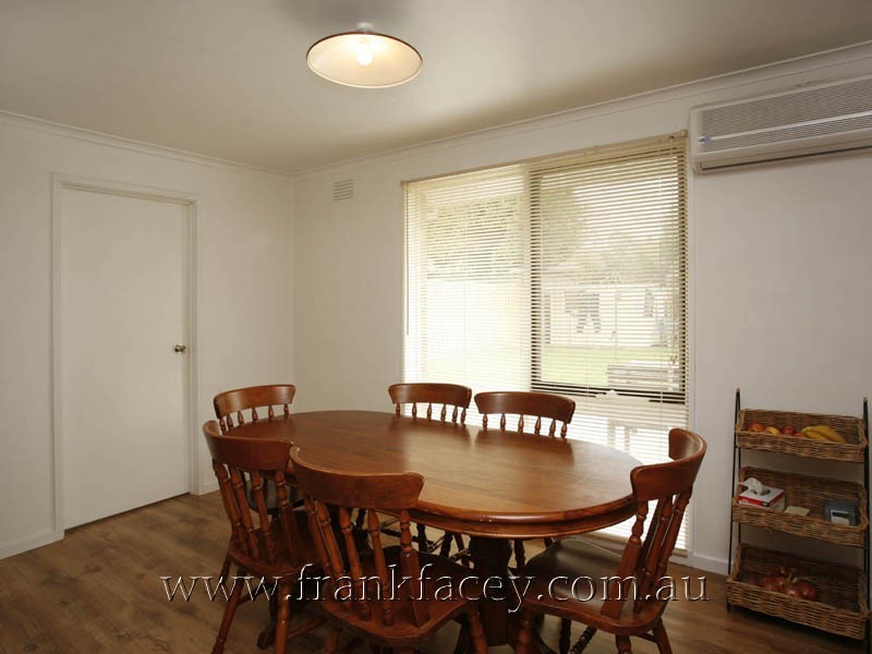 100 Prospect Hill Road, Narre Warren VIC 3805