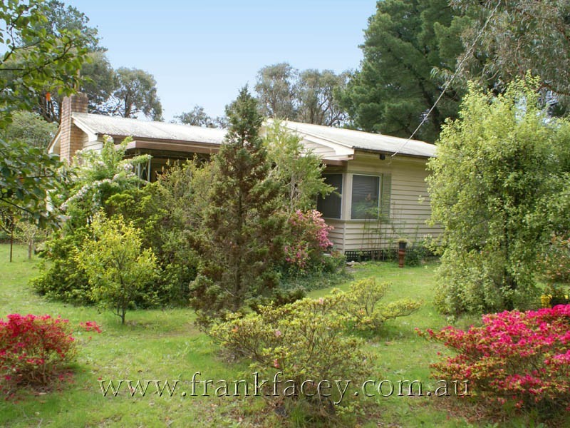 137 Stoney Creek Road, Beaconsfield Upper VIC 3808