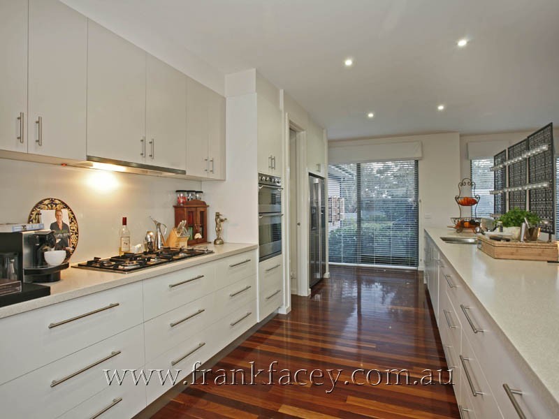 92 Foott Road, Beaconsfield Upper VIC 3808