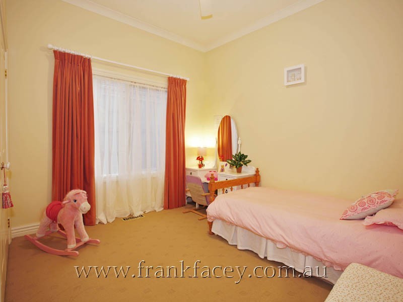 56 Peel Street, Berwick VIC 3806