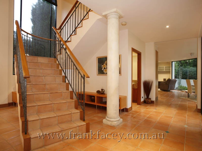 46 Quarry Hills Drive, Berwick VIC 3806