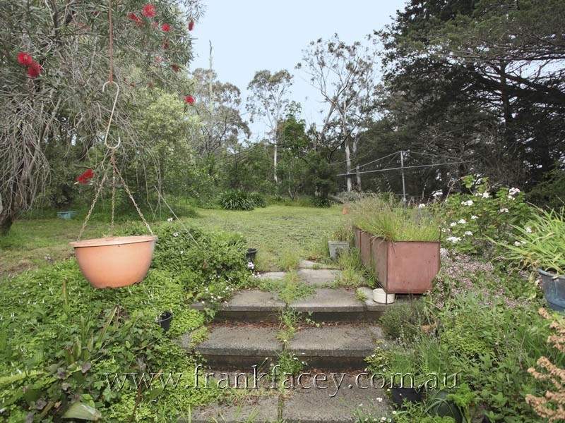 19 Robinson Road, Narre Warren North VIC 3804