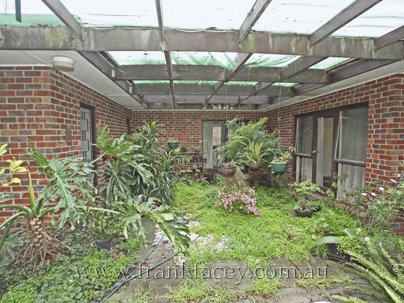 19 Robinson Road, Narre Warren North VIC 3804