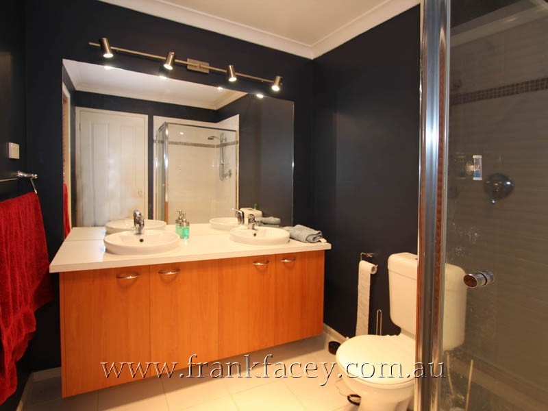 88 Moondarra Drive, Berwick VIC 3806