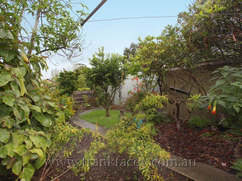 16 Turner Street, Berwick VIC 3806