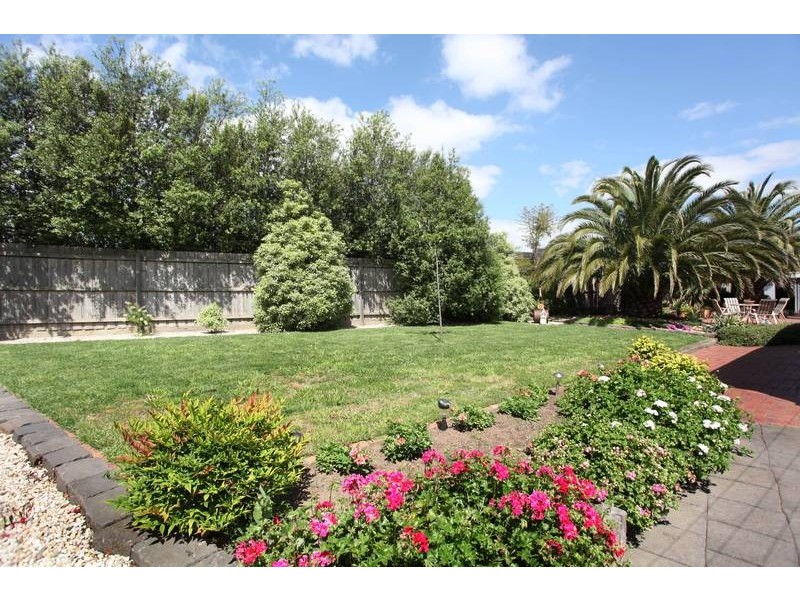 4 Kinta Close, Berwick VIC 3806