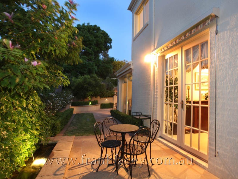 6 Miller Street, Berwick VIC 3806