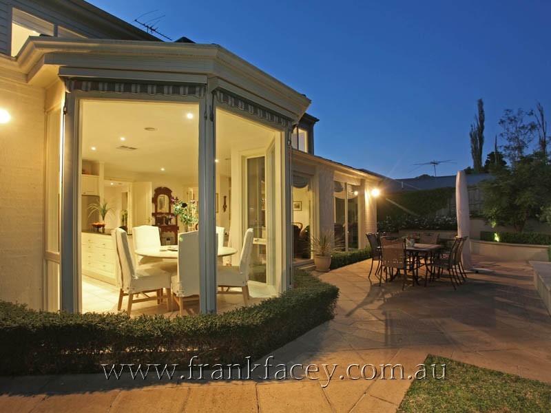 6 Miller Street, Berwick VIC 3806