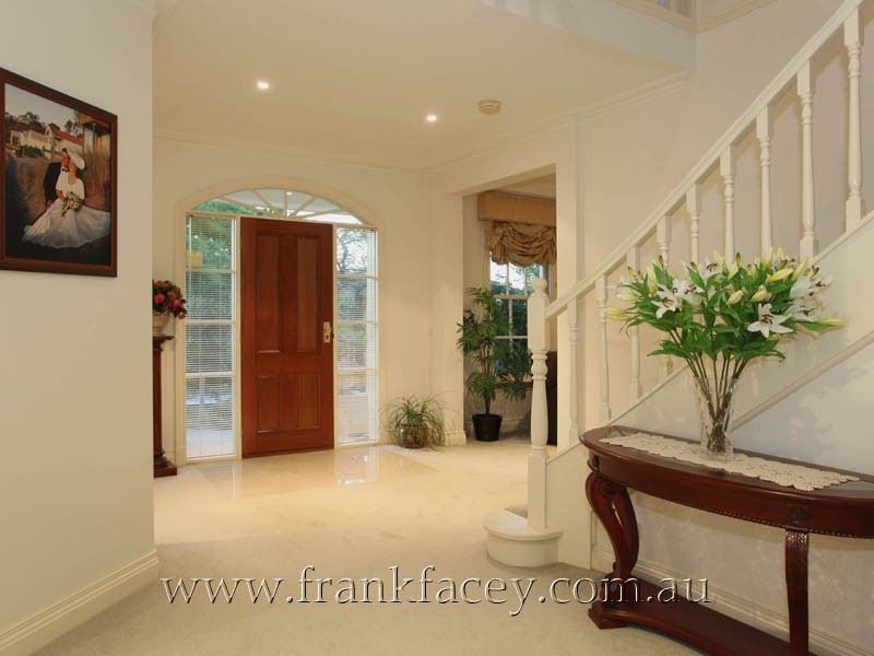 6 Miller Street, Berwick VIC 3806