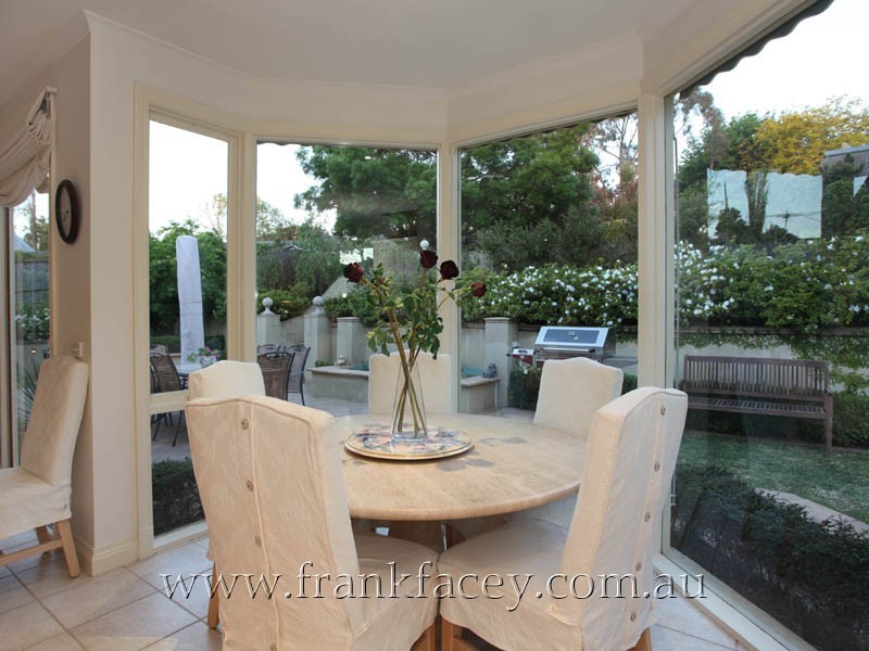 6 Miller Street, Berwick VIC 3806