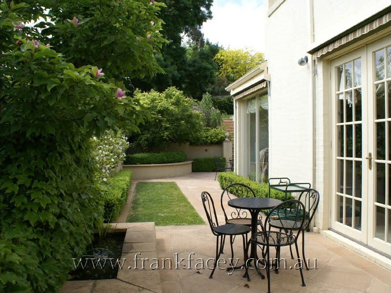 6 Miller Street, Berwick VIC 3806