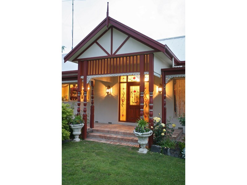 5 High Street, Guys Hill VIC 3807