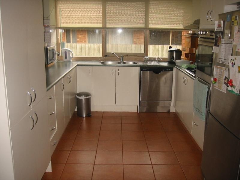 13 Baringa Park Drive, Narre Warren South VIC 3805