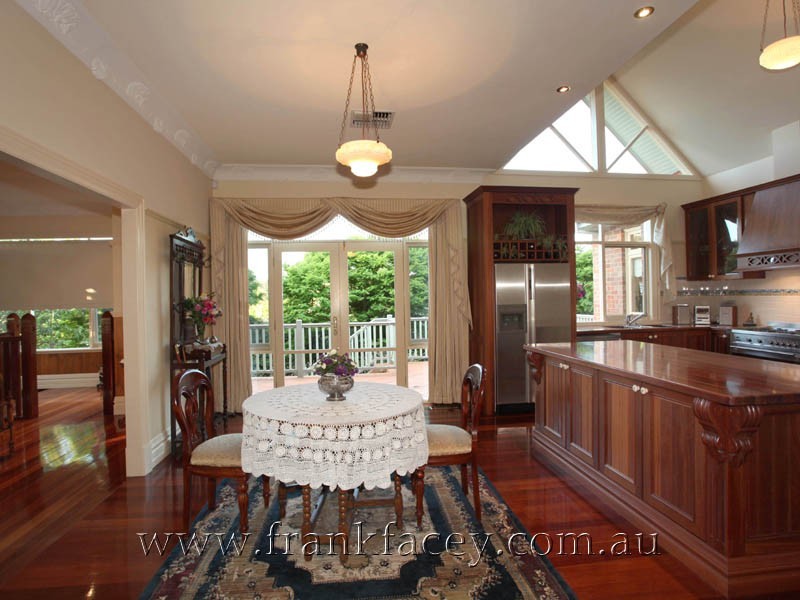 9 Rutland Road, Berwick VIC 3806