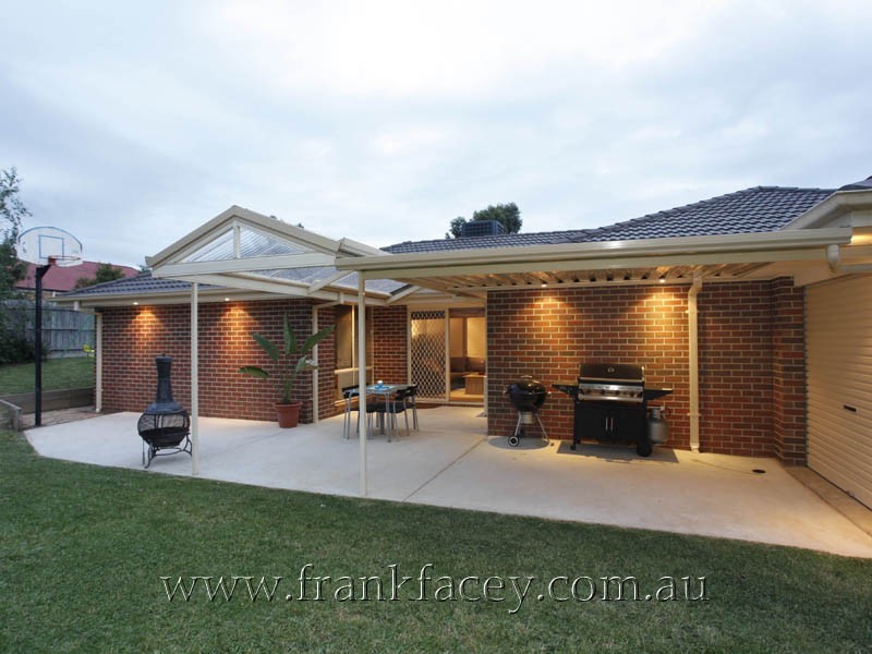 7 Balanka Court, Berwick VIC 3806