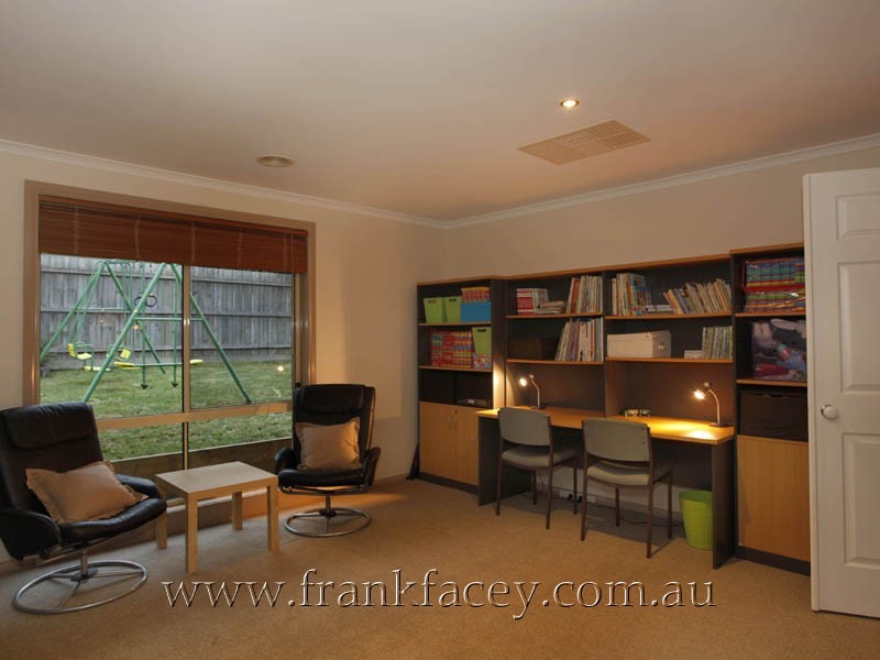 7 Balanka Court, Berwick VIC 3806