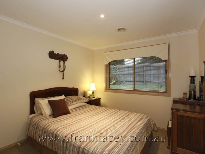 7 Balanka Court, Berwick VIC 3806